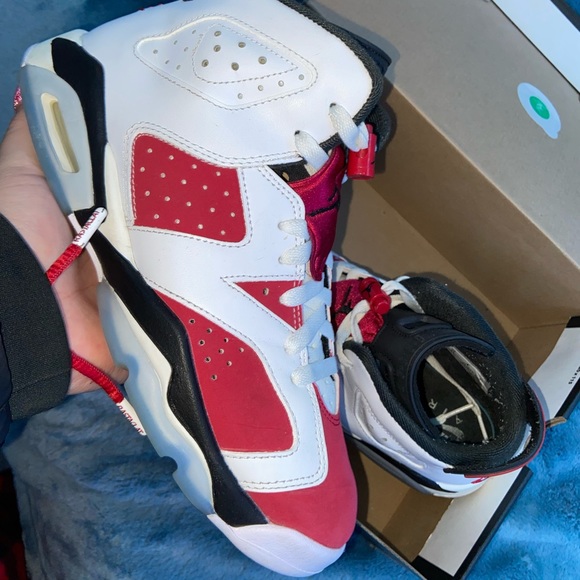 Jordan Carmine 6